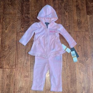 NWT infant girls 0-3M Kenneth Cole pink jump suit.